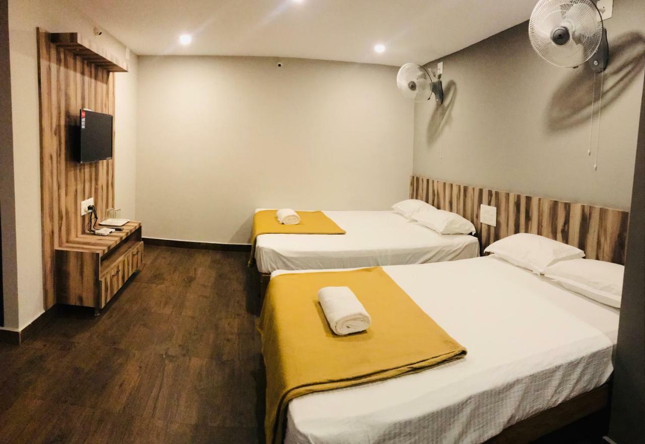 Отель Sharada Residency Somvarpet Экстерьер фото