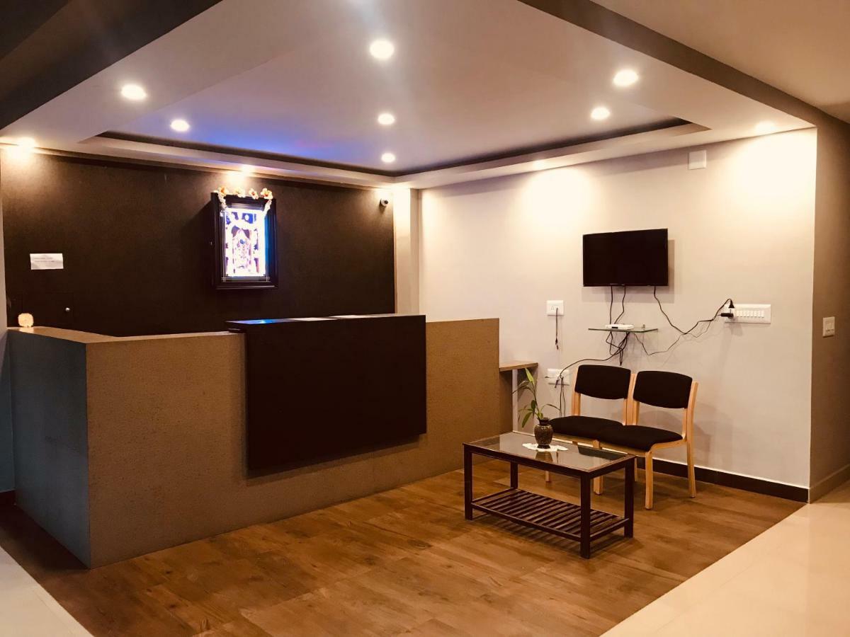 Отель Sharada Residency Somvarpet Экстерьер фото