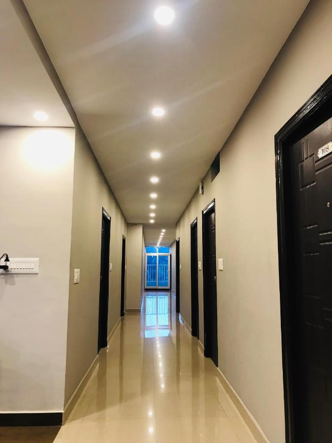 Отель Sharada Residency Somvarpet Экстерьер фото